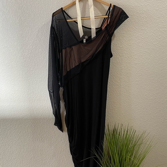 ASOS curve LBD plus size - Picture 3 of 4